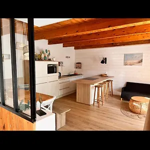 Jolie Maison Au Port De L’ile Tudy Hébergement de vacances